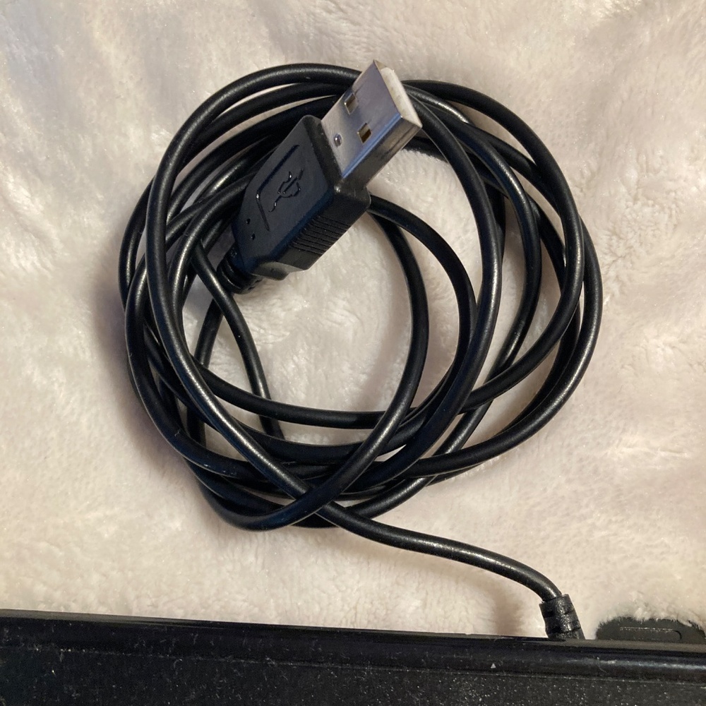 ✴️ USB Wired Keyboard - Very Good Condition - Picture 2 of 4